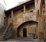 Hochzeit im historischen Rathaus San Gimignano in der Toskana