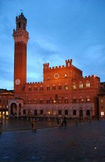 Hochzeit im Rathaus von Siena - das schnste Standesamt der Toskana